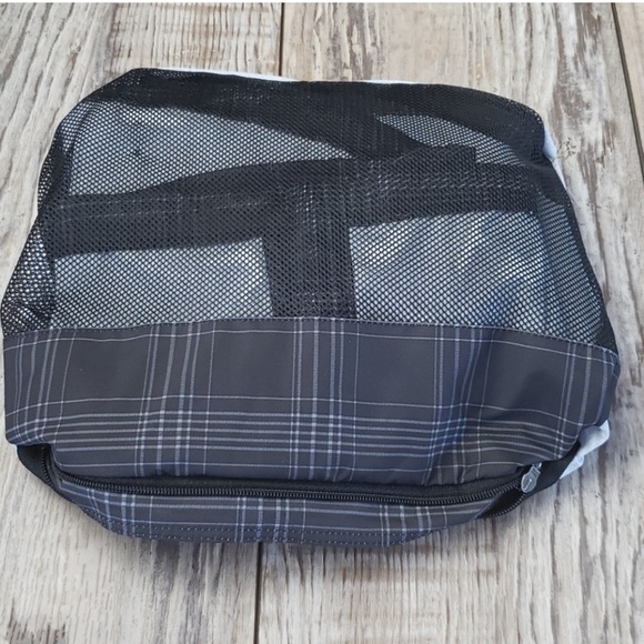 Pearl Izumi Women’s Packable Zip Vest - Picture 11 of 13